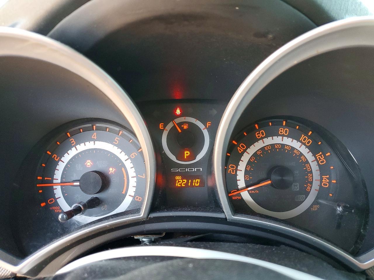 2015 TOYOTA SCION
