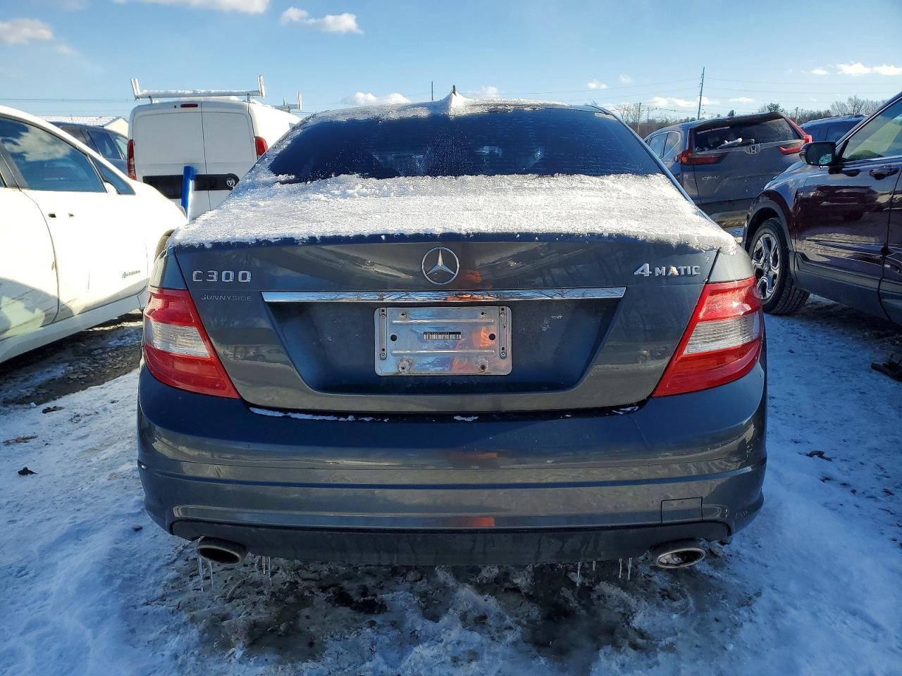 2011 MERCEDES-BENZ C-CLASS