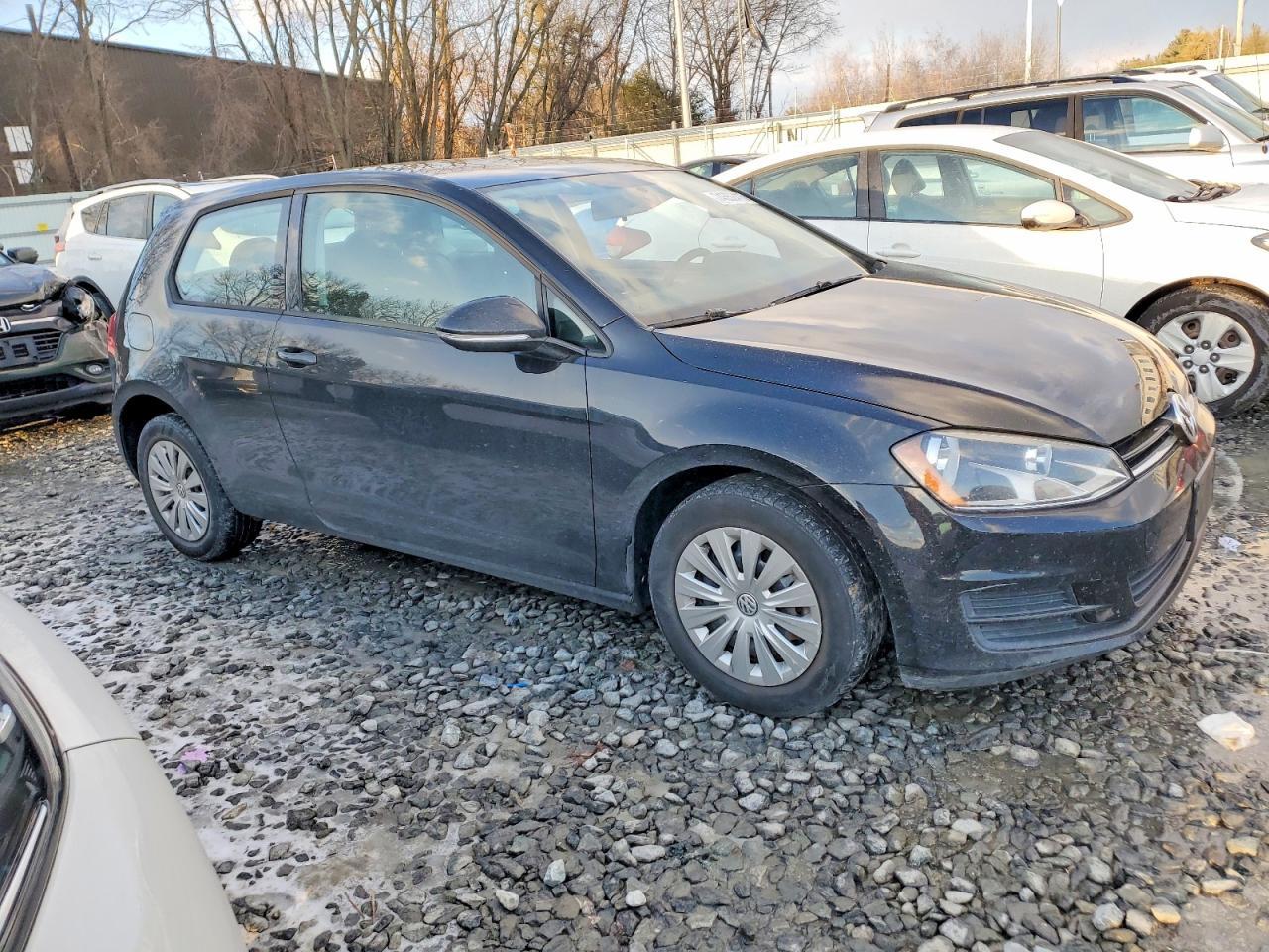 2015 VOLKSWAGEN GOLF