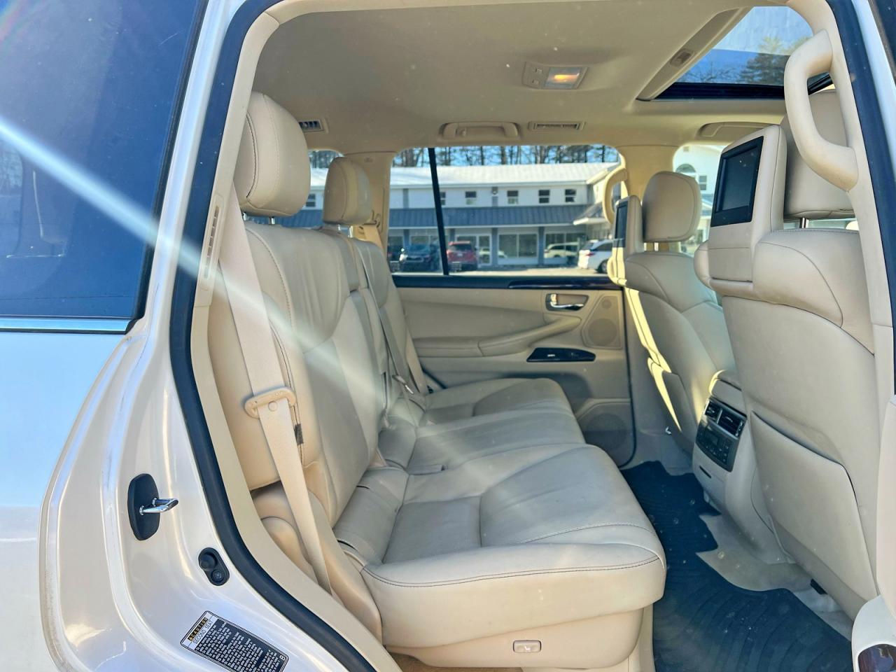 2014 LEXUS LX 570