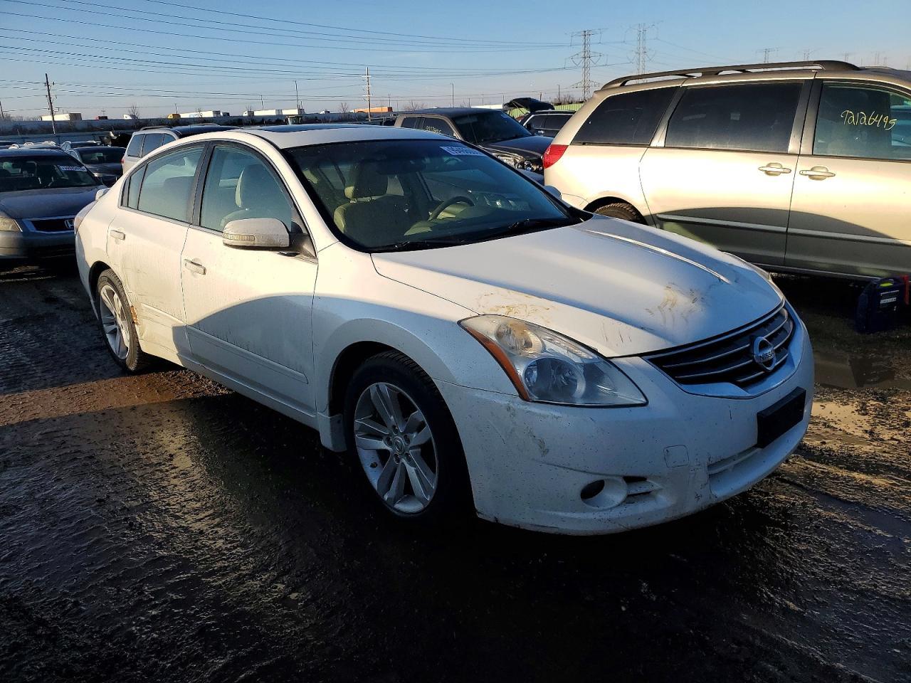 2010 NISSAN ALTIMA