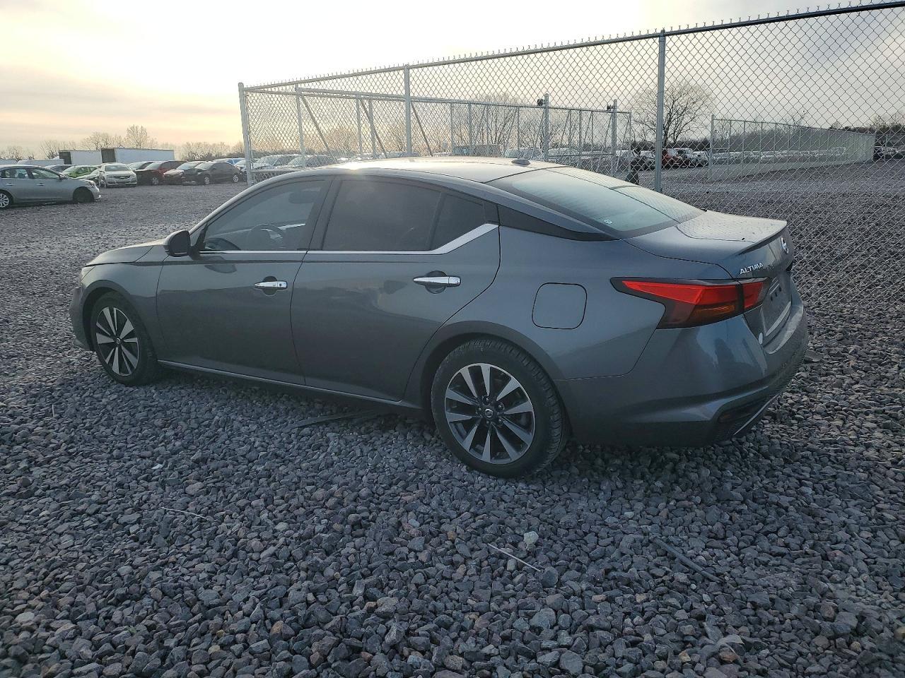 2019 NISSAN ALTIMA