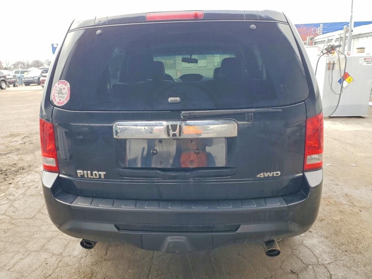 2015 HONDA PILOT