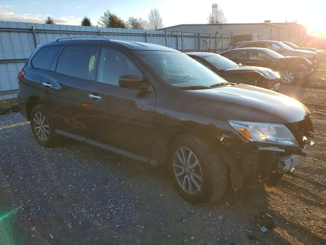 2015 NISSAN PATHFINDER