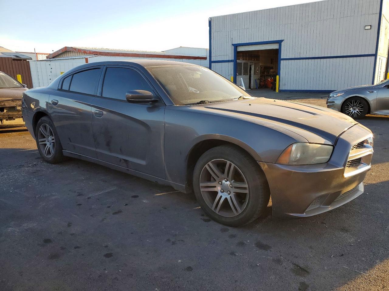 2013 DODGE CHARGER