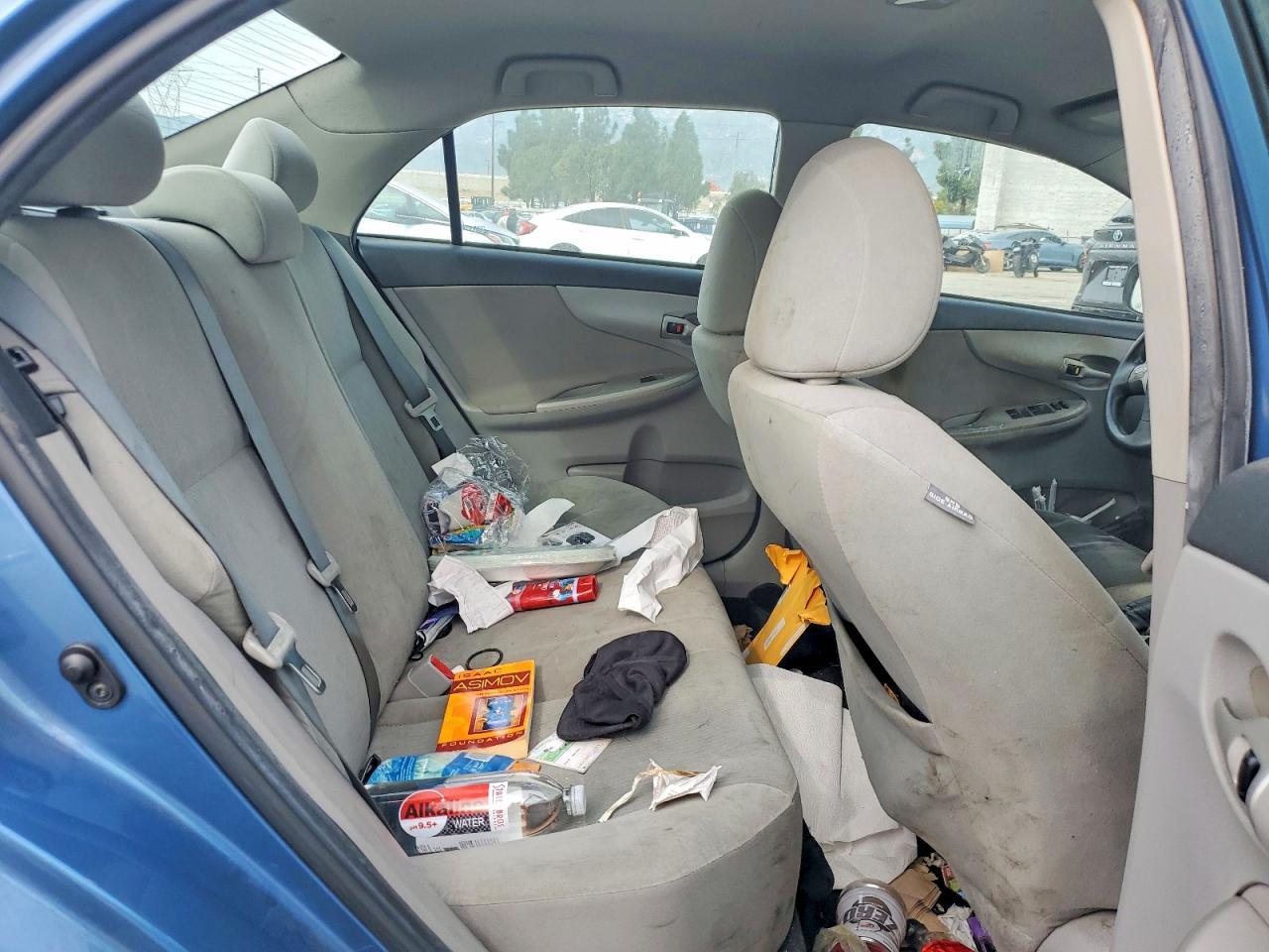 2013 TOYOTA COROLLA