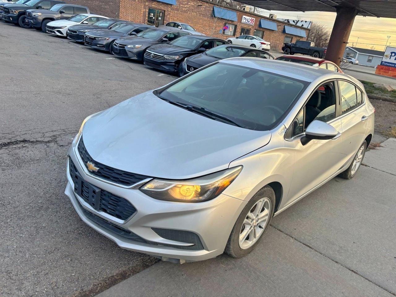 2018 CHEVROLET CRUZE