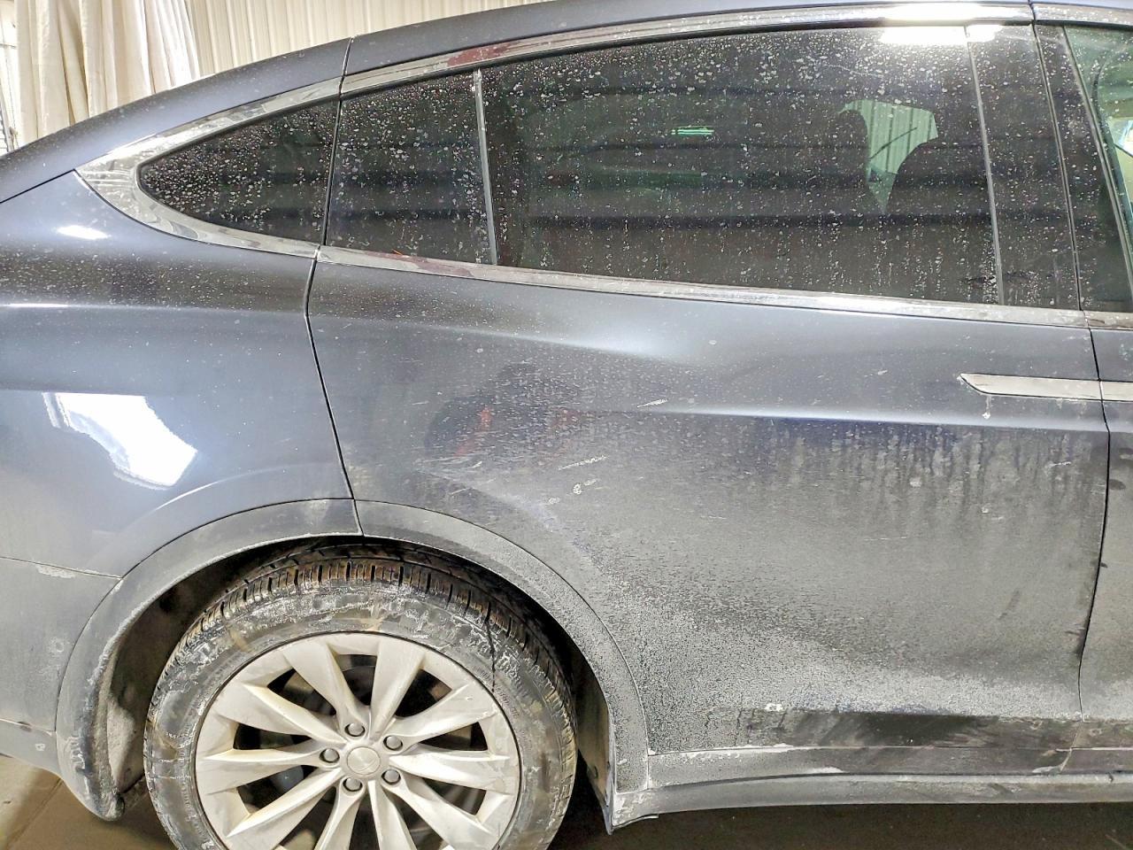 2018 TESLA MODEL X
