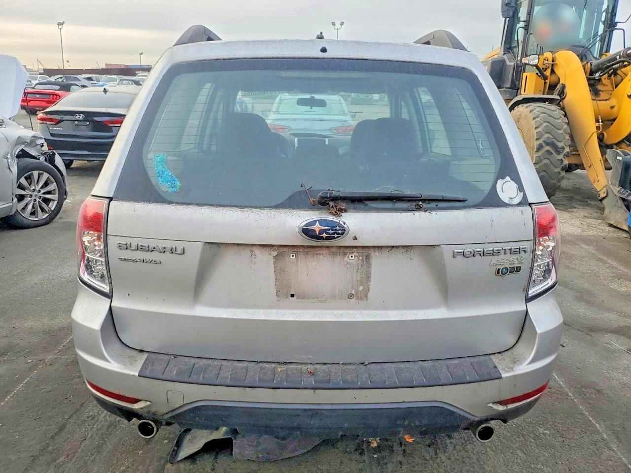 2011 SUBARU FORESTER