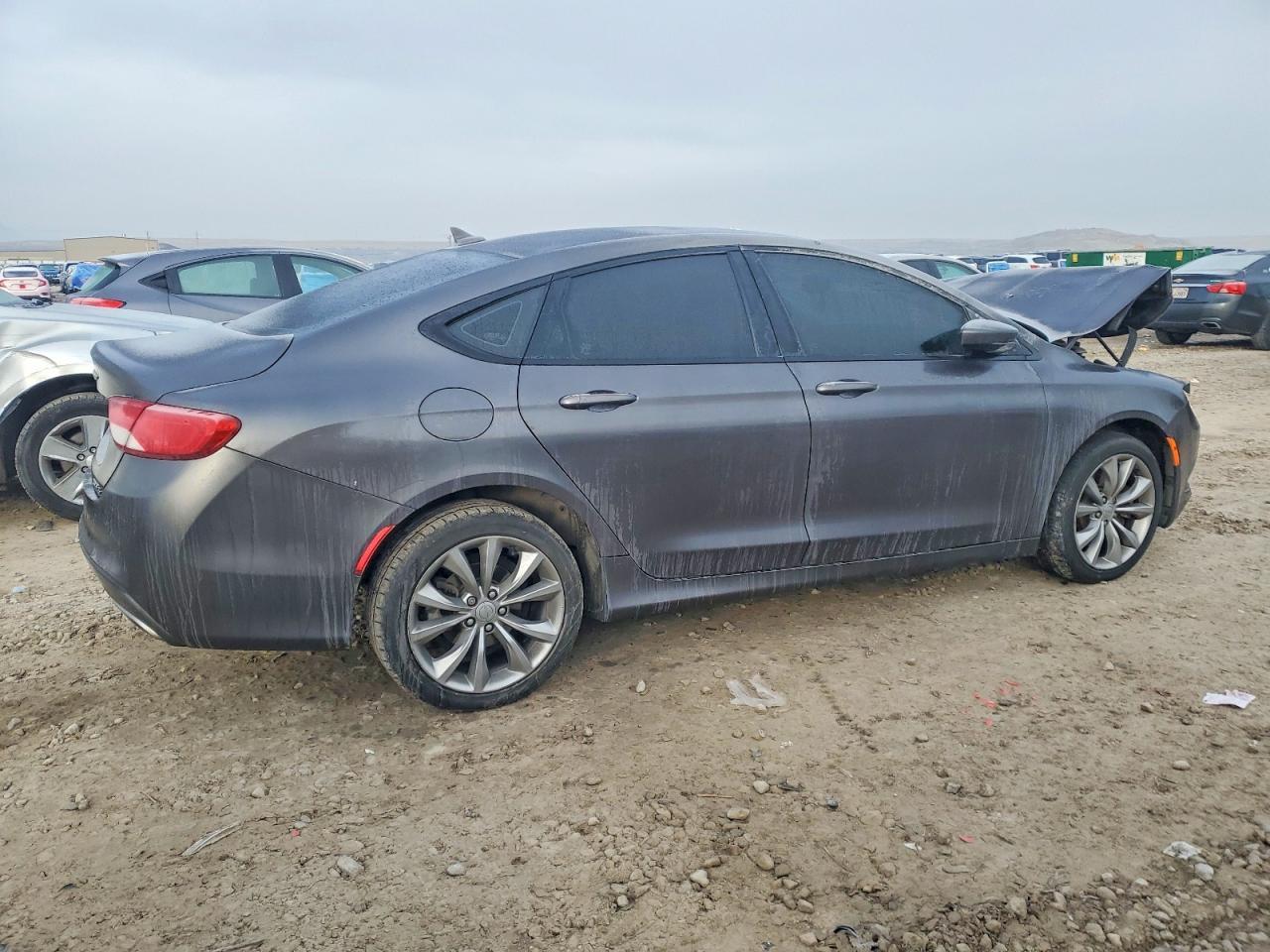 2015 CHRYSLER 200