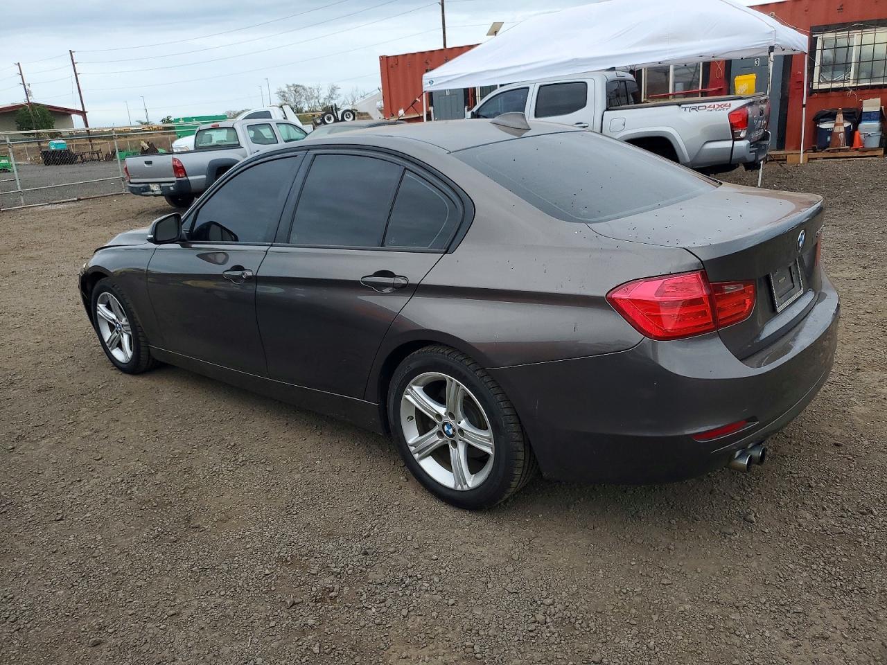 2013 BMW 3 SERIES