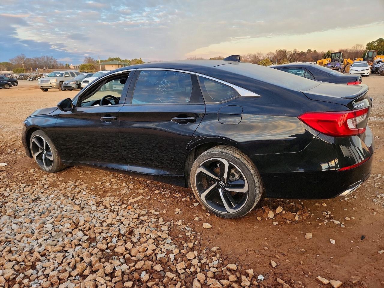 2022 HONDA ACCORD