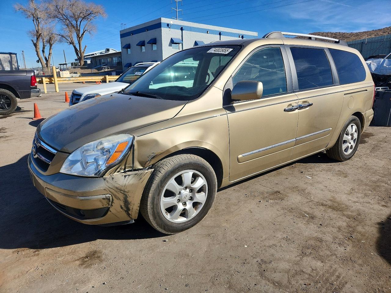 2007 HYUNDAI Entourage