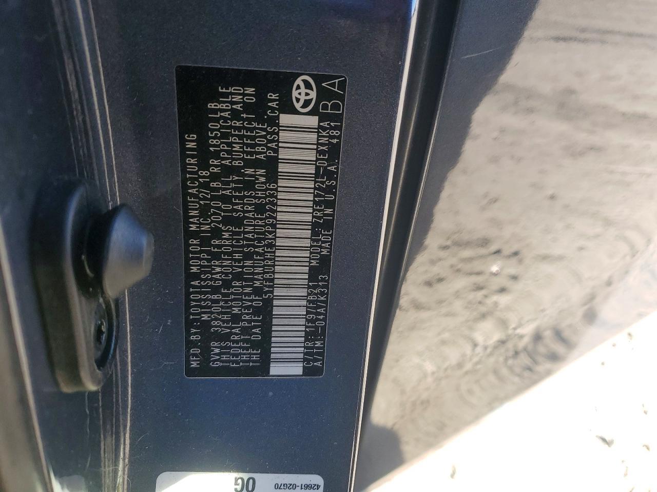 2019 TOYOTA COROLLA
