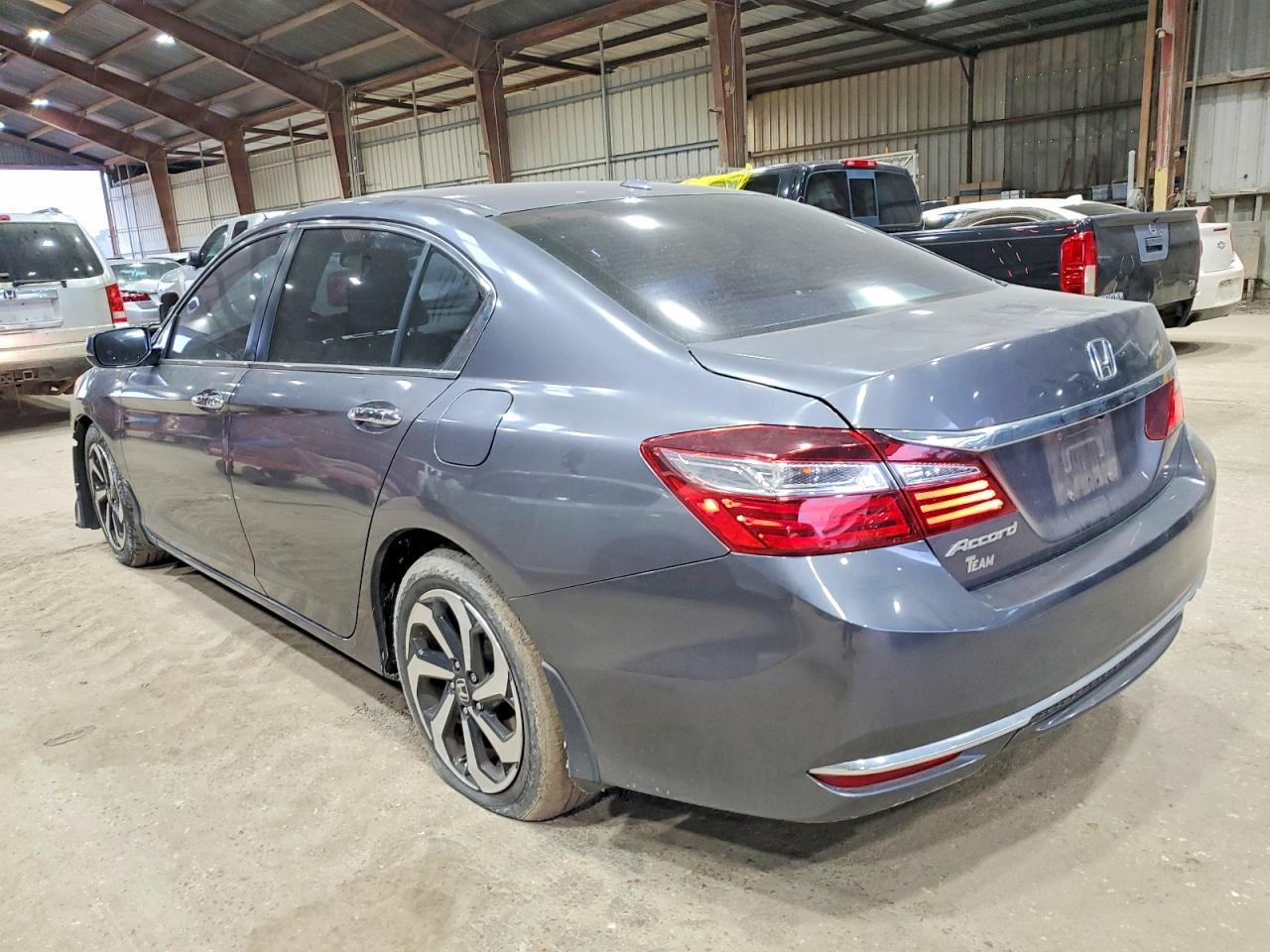 2016 HONDA ACCORD