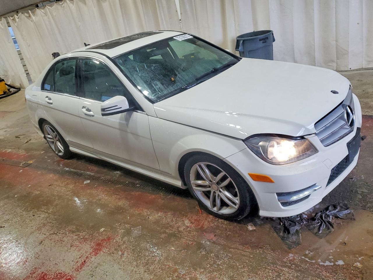 2012 MERCEDES-BENZ C-CLASS