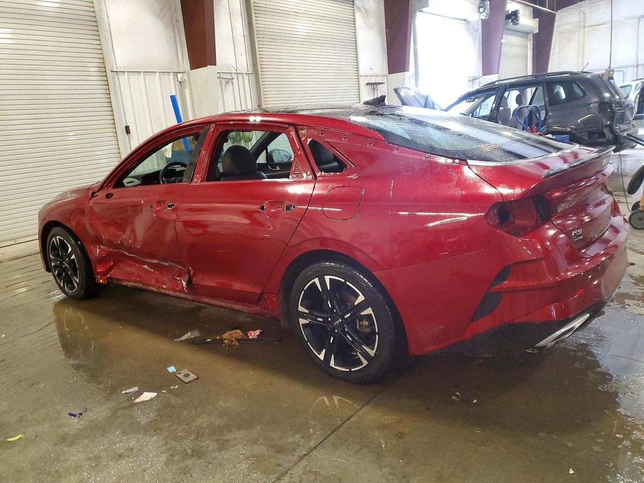 2022 KIA K5