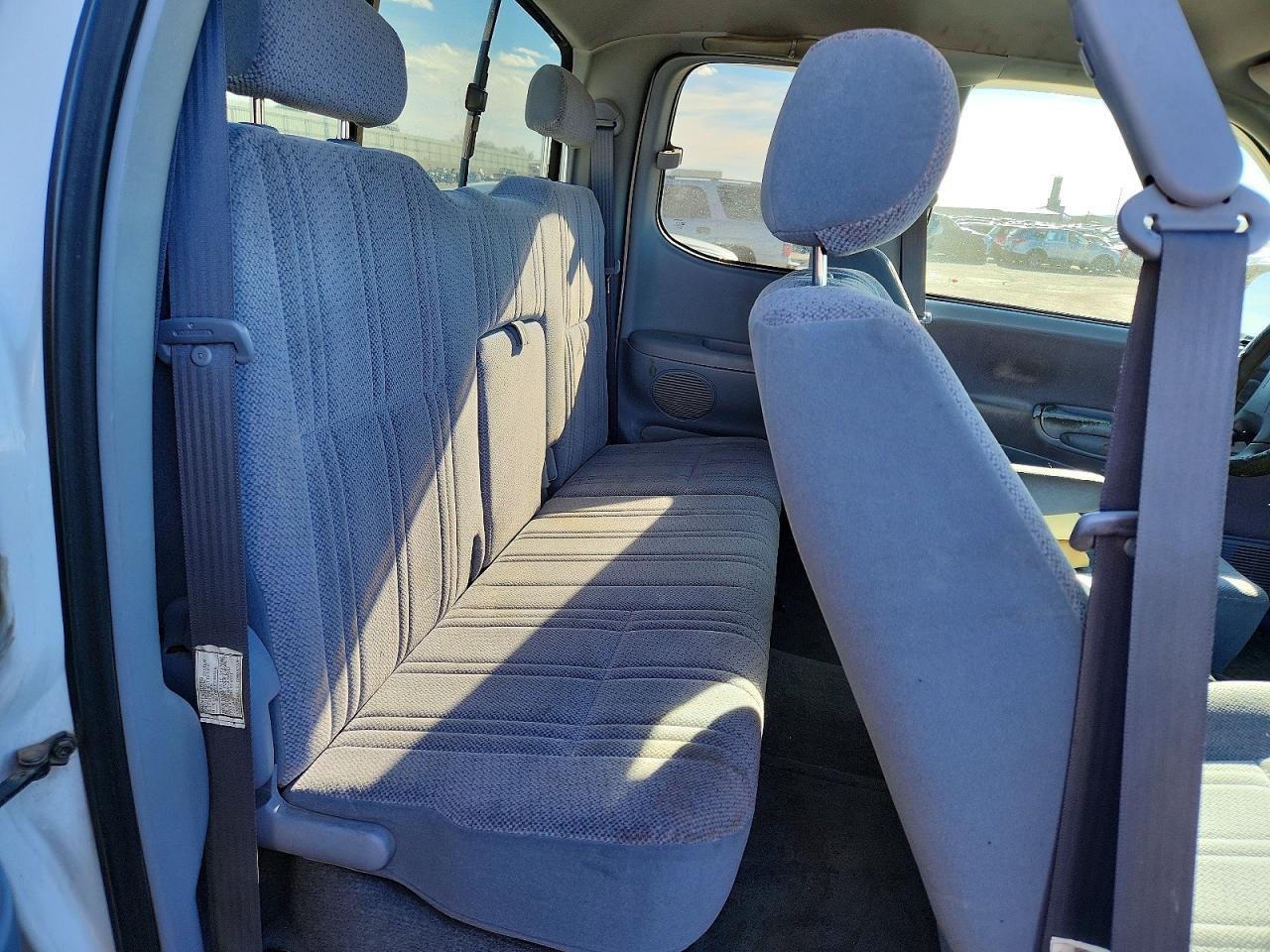 2000 TOYOTA TUNDRA