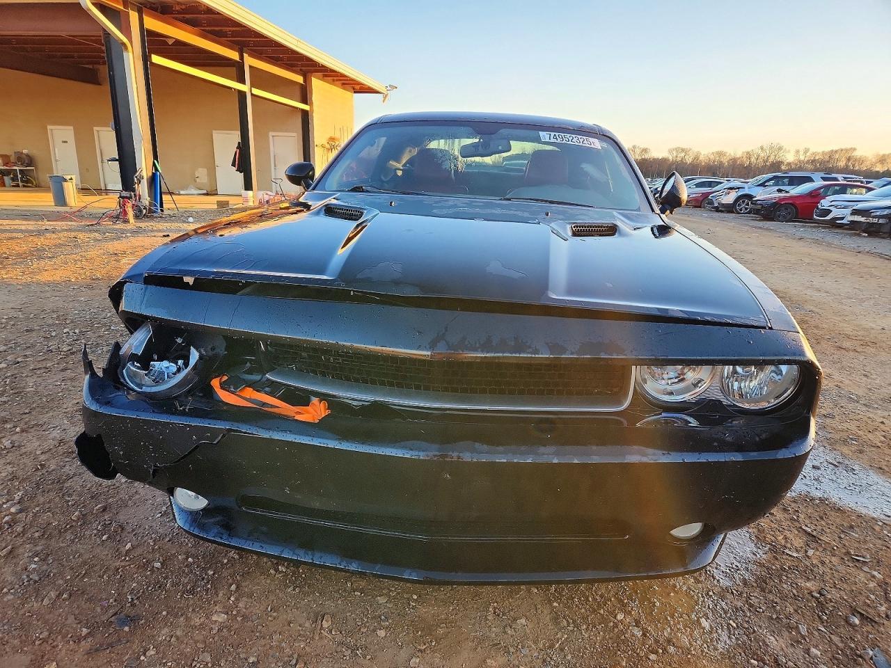 2013 DODGE Challenger
