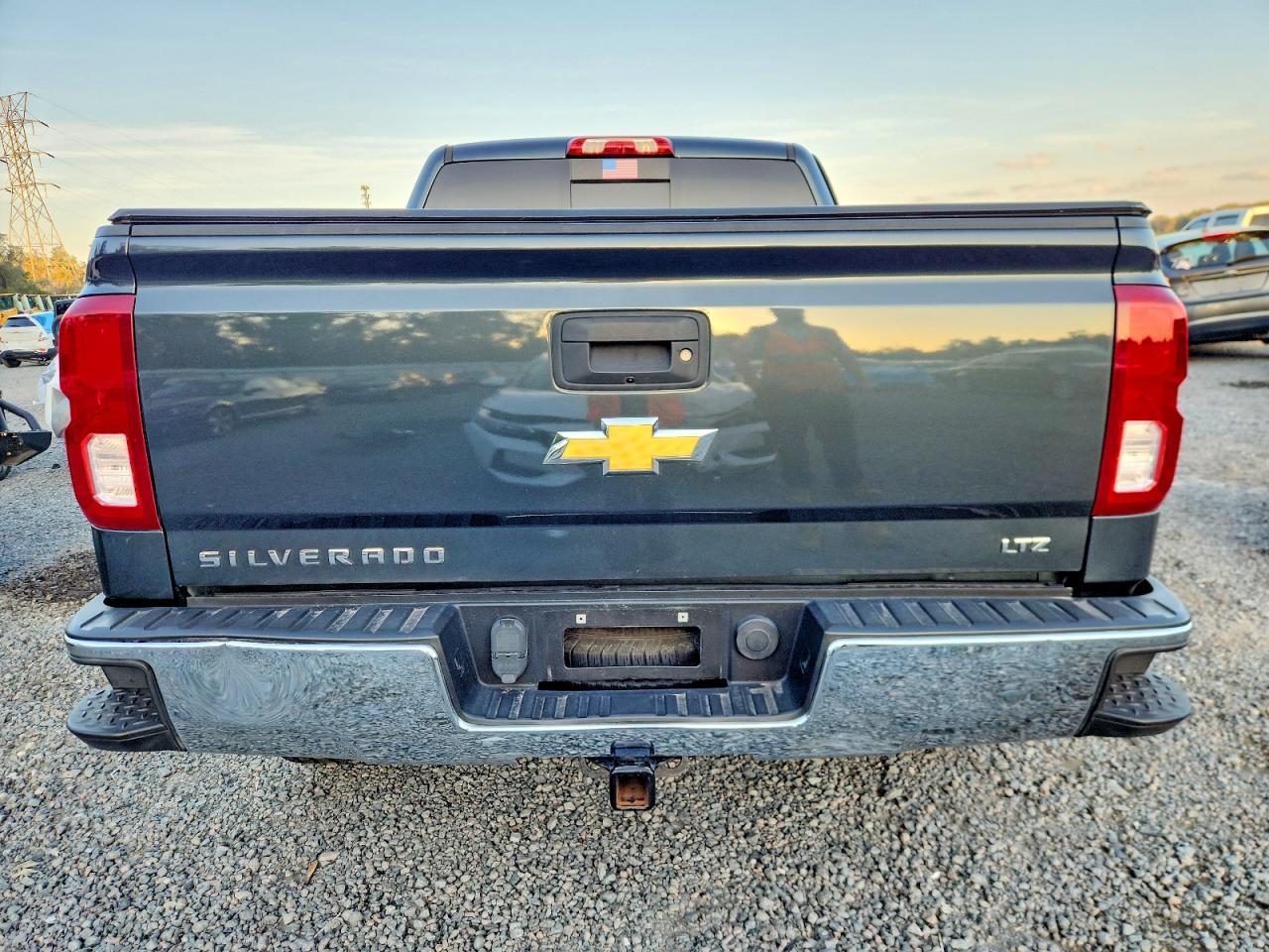 2018 CHEVROLET Silverado