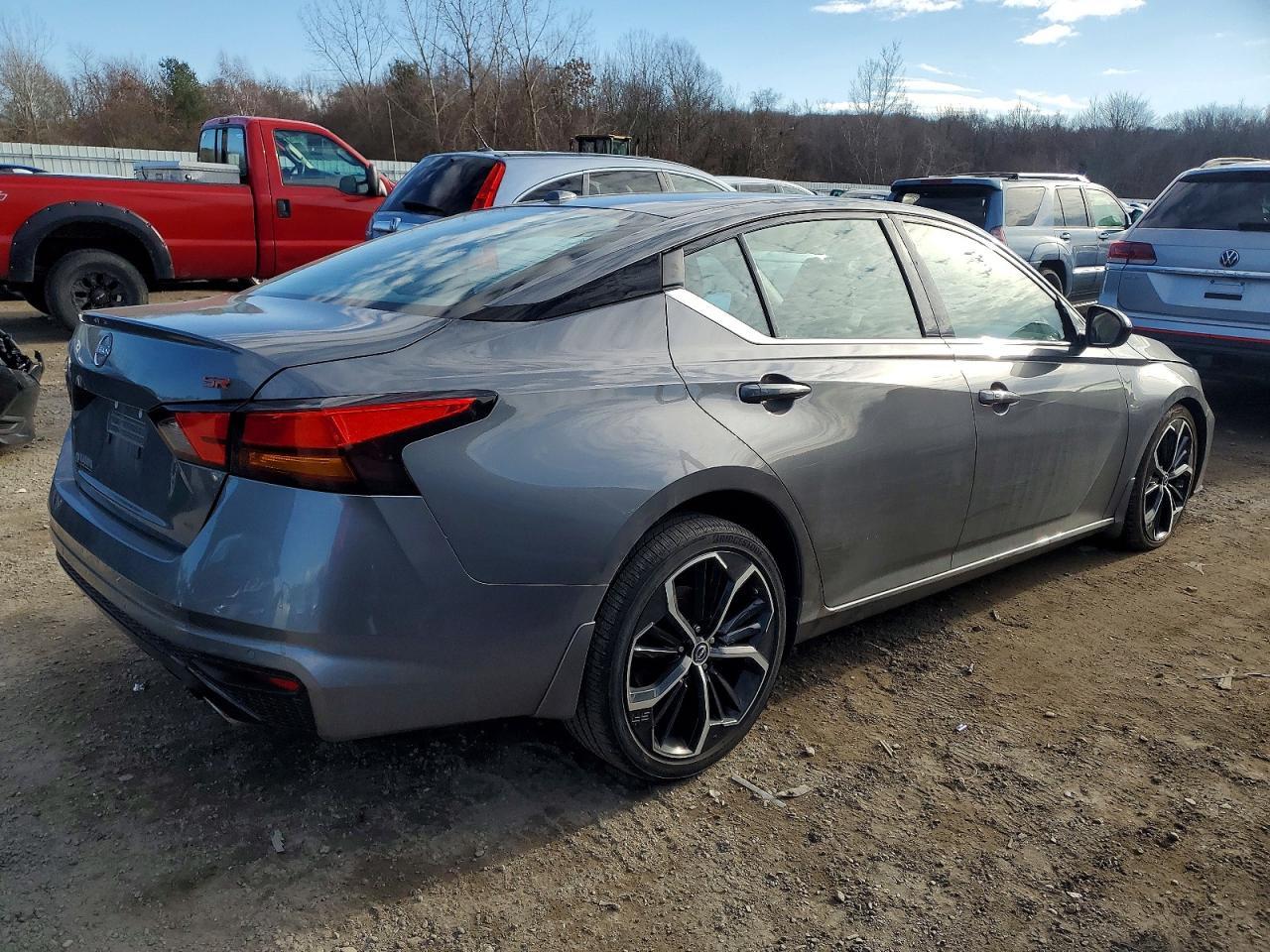 2024 NISSAN ALTIMA