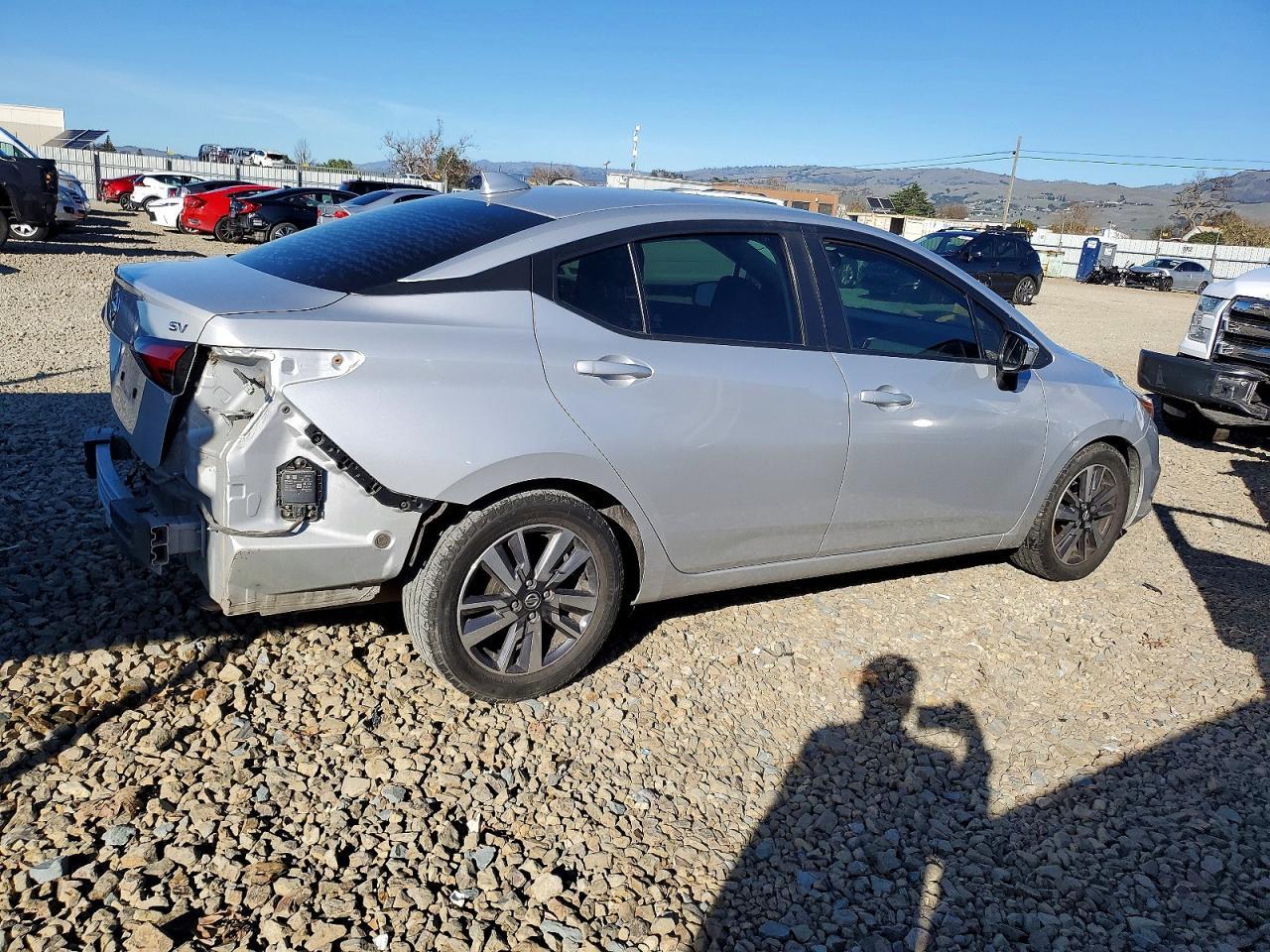 2020 NISSAN VERSA