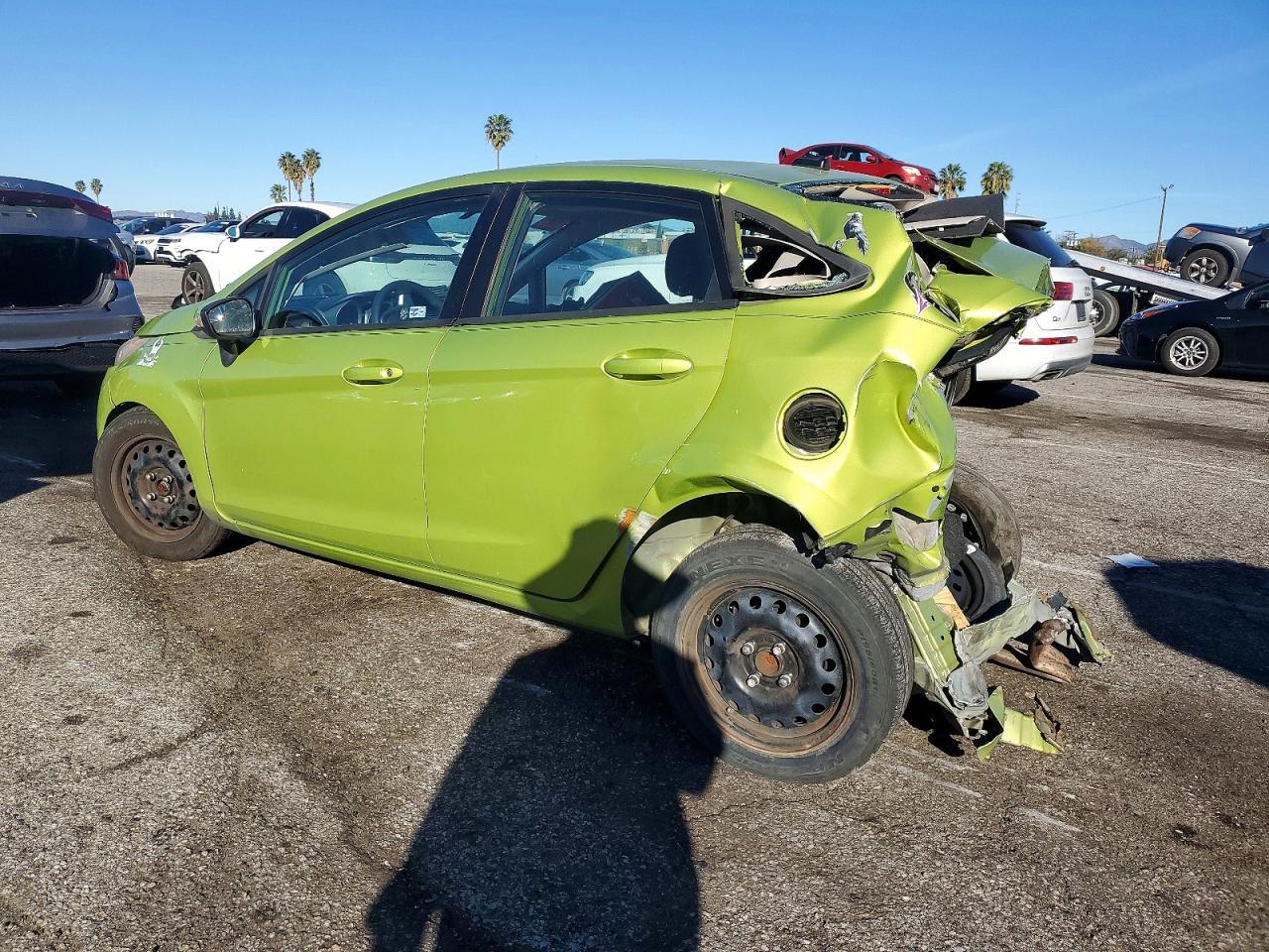 2013 FORD Fiesta