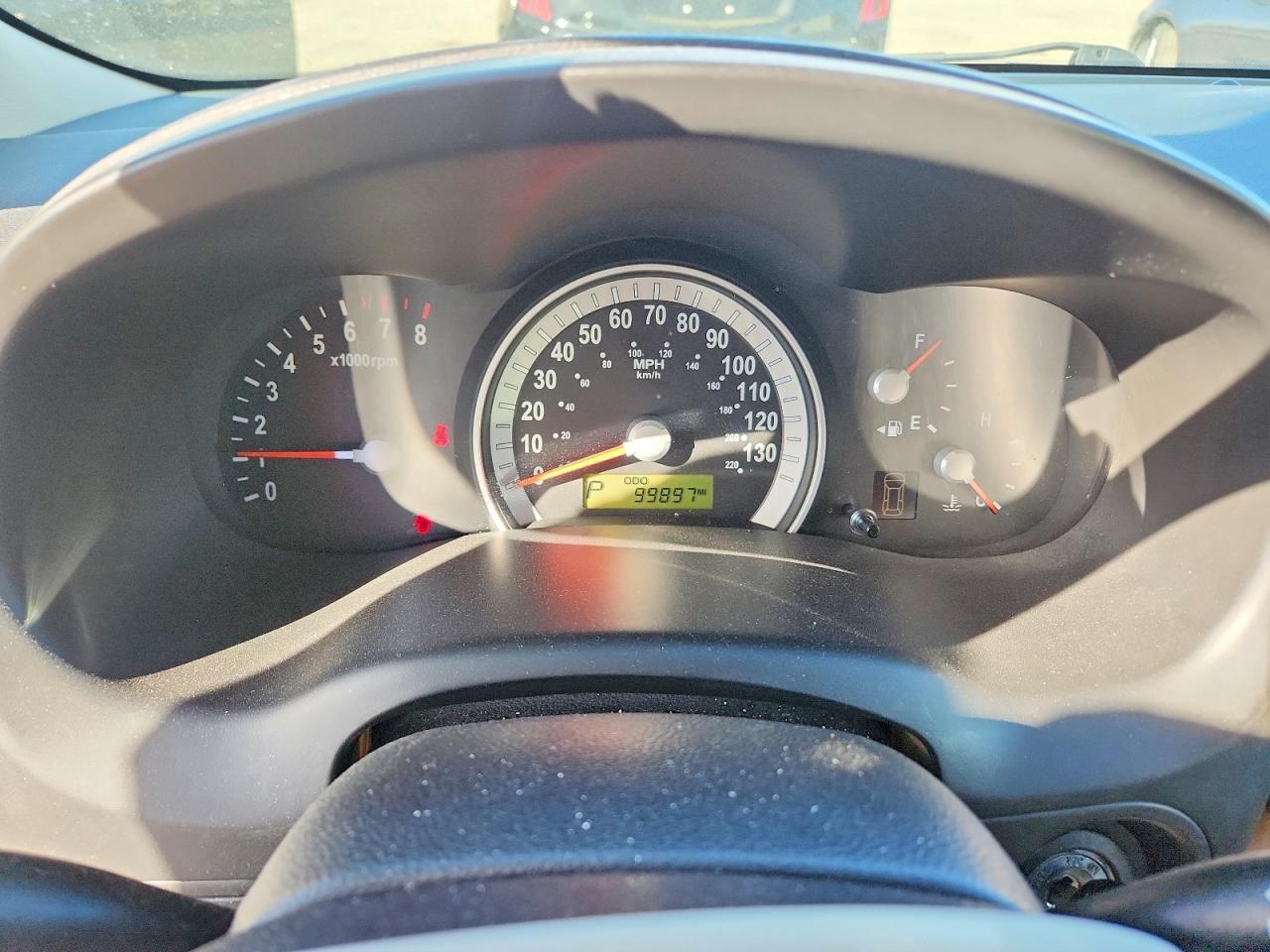 2007 HYUNDAI Entourage