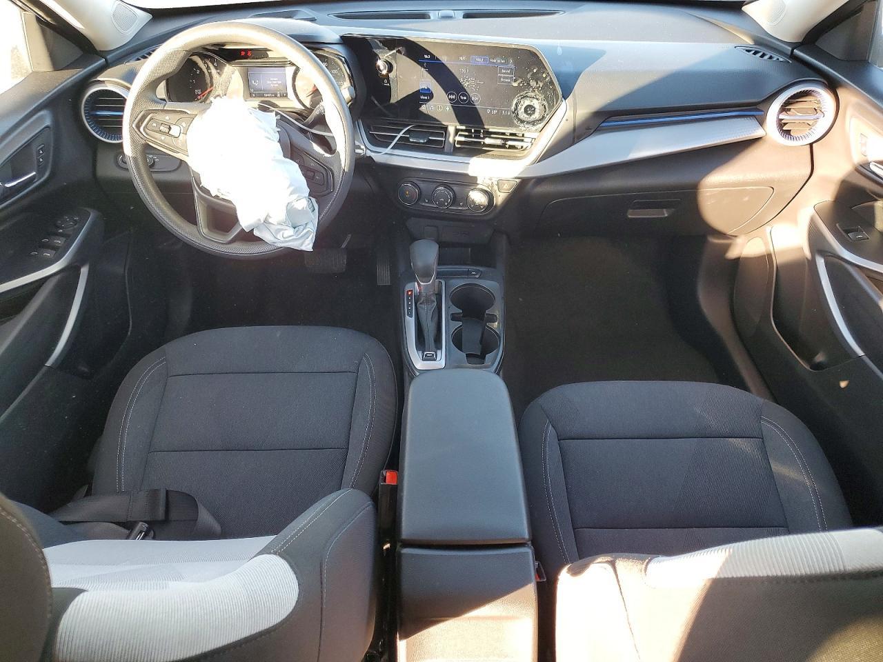 2024 CHEVROLET TRAX