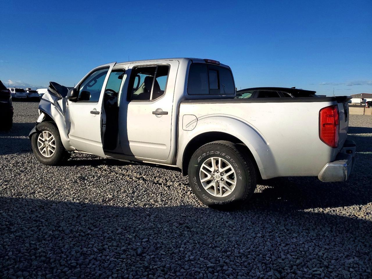 2014 NISSAN Frontier