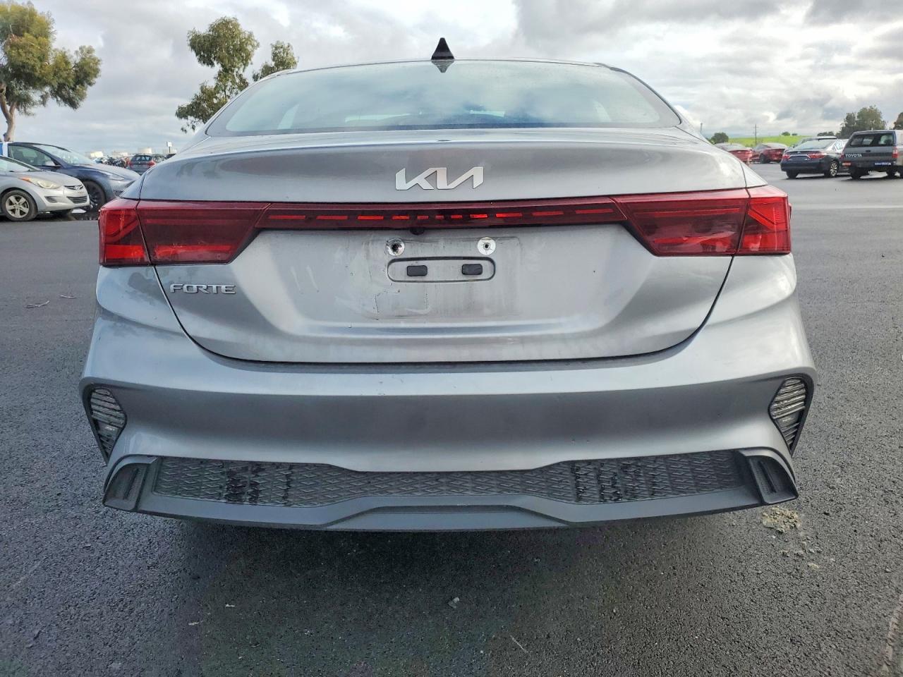 2023 KIA FORTE