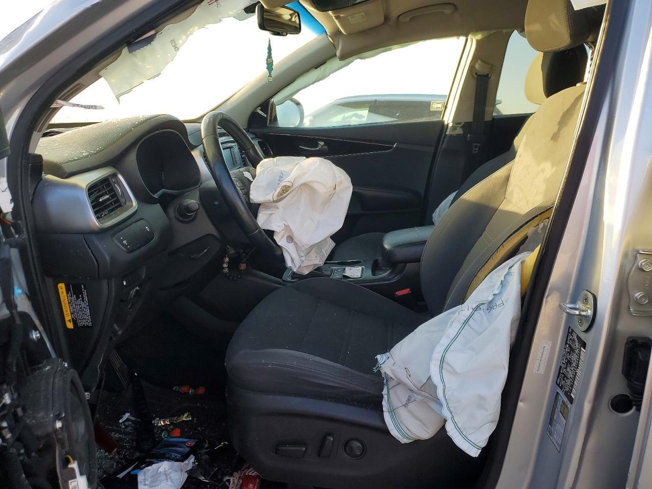 2016 KIA SORENTO