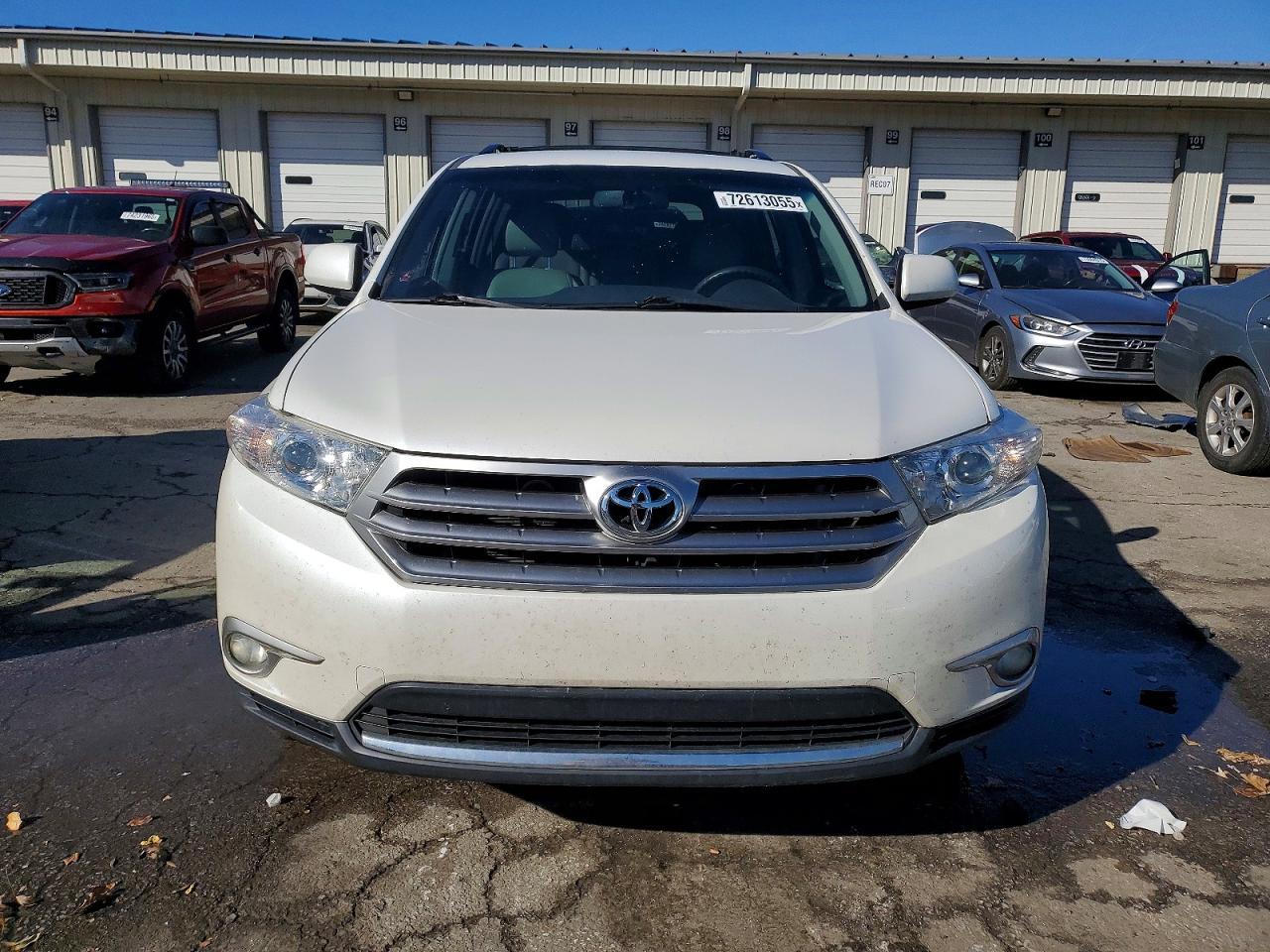 2013 TOYOTA HIGHLANDER