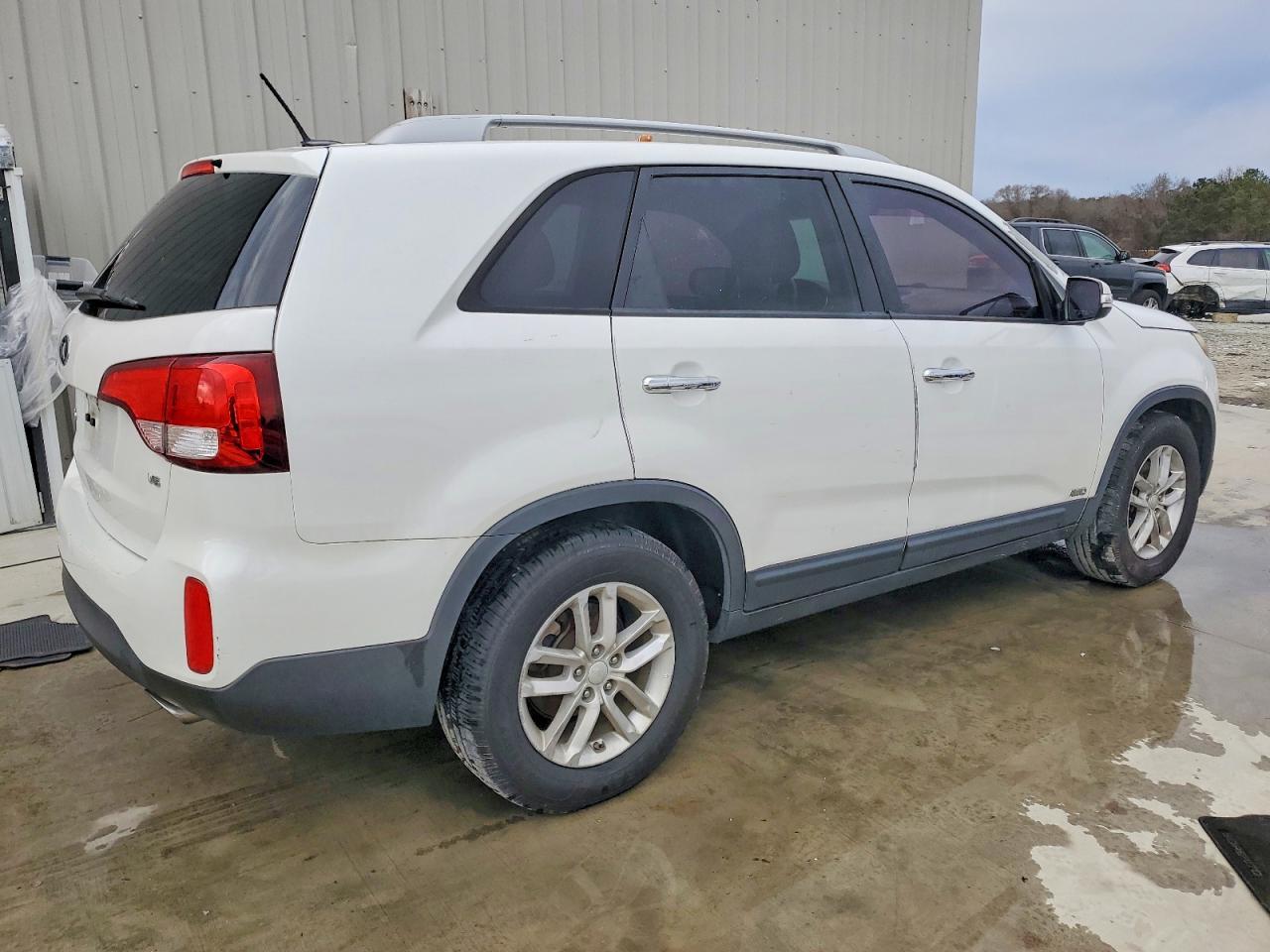 2015 KIA SORENTO
