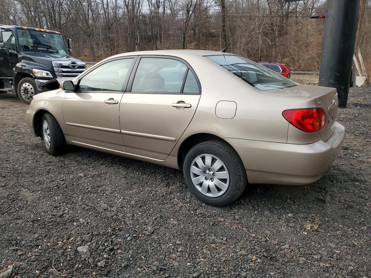 2004 TOYOTA COROLLA