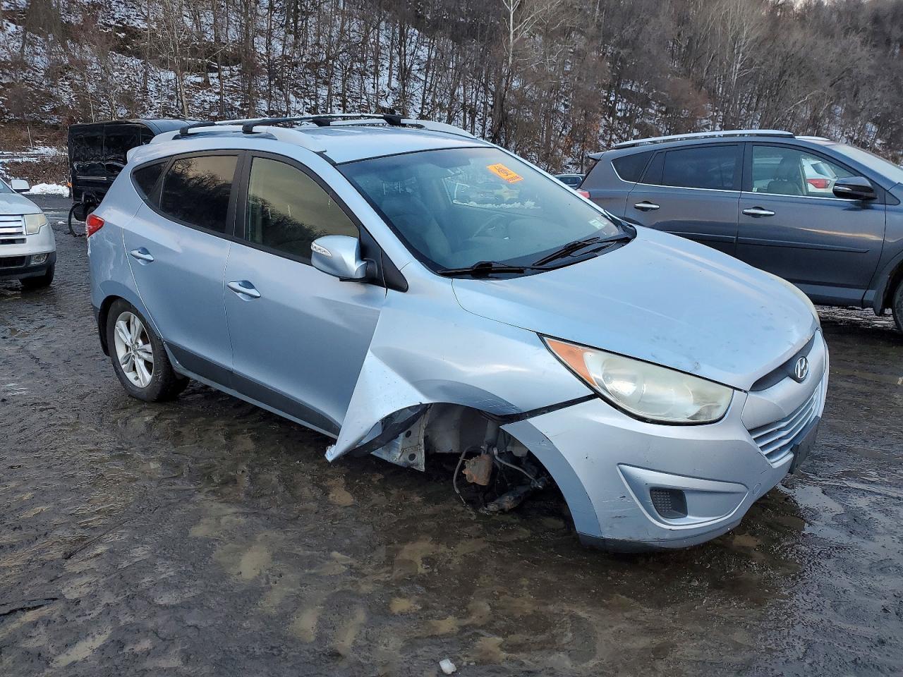 2012 HYUNDAI TUCSON