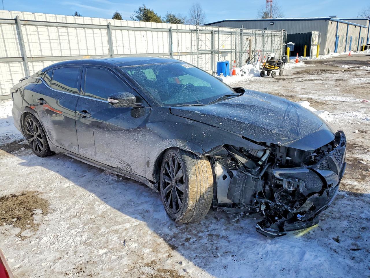 2021 NISSAN Maxima