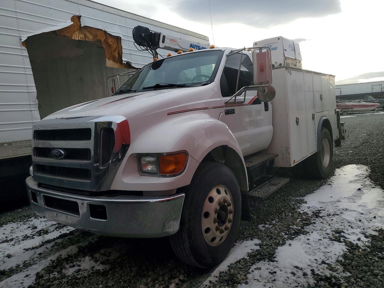 2007 FORD F-750