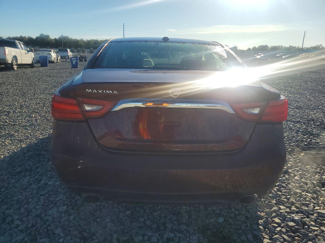 2018 NISSAN Maxima