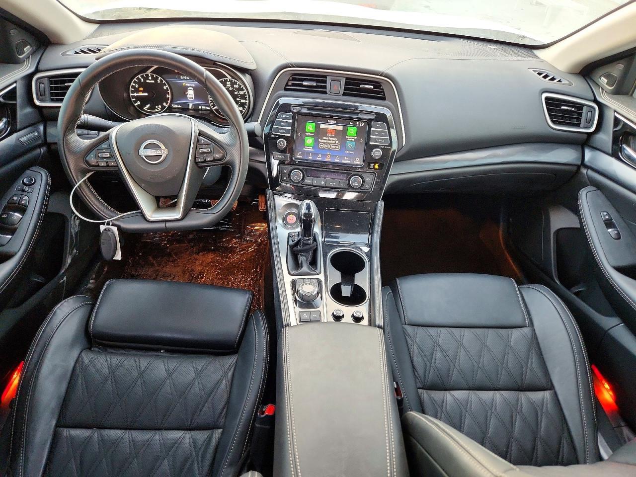 2023 NISSAN Maxima