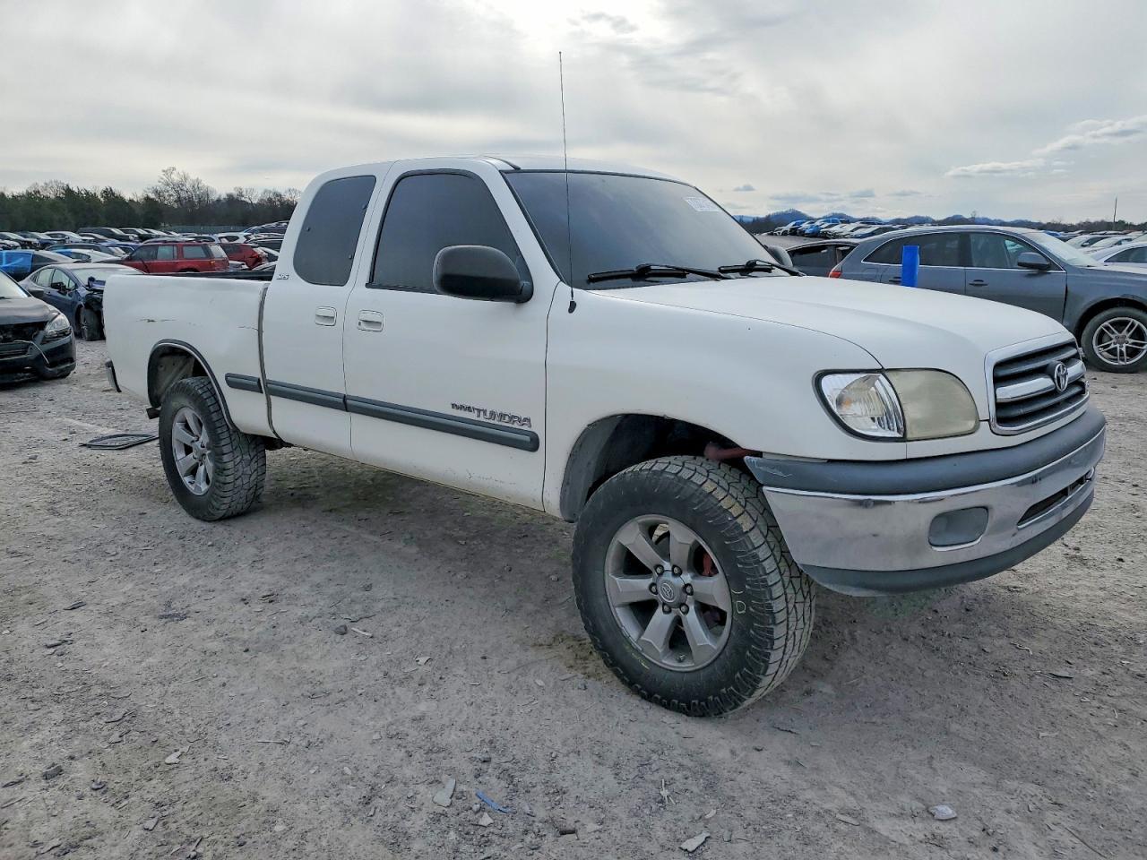 2000 TOYOTA TUNDRA