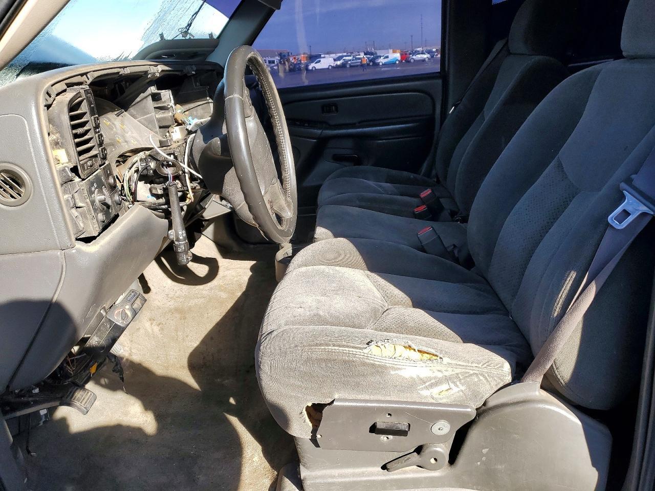 2004 CHEVROLET Silverado 3500