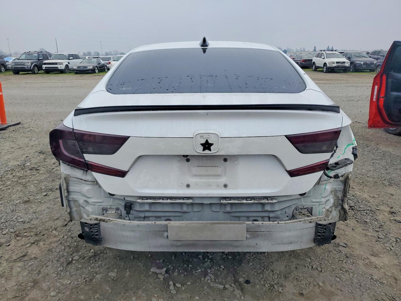2018 HONDA ACCORD