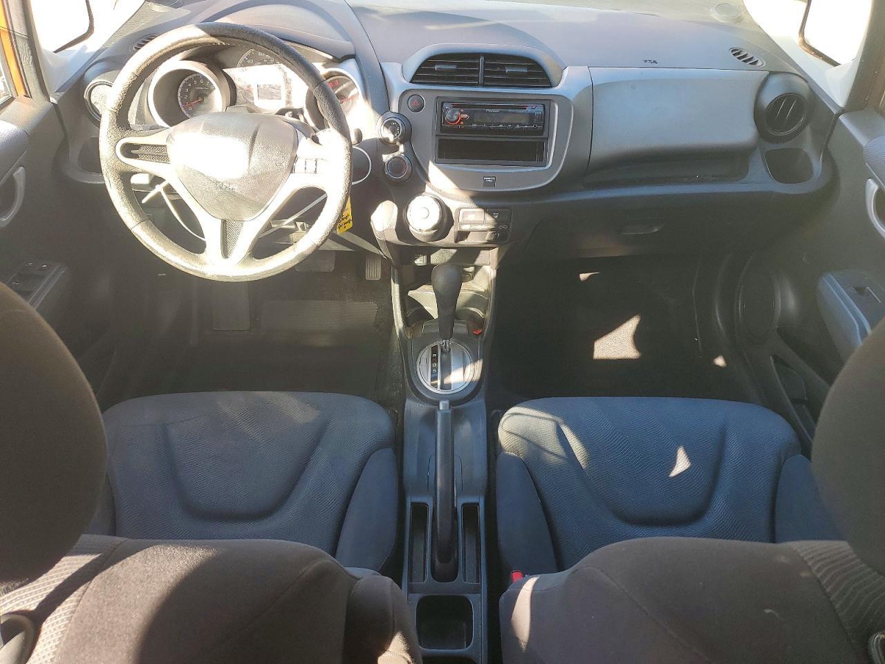 2010 HONDA FIT