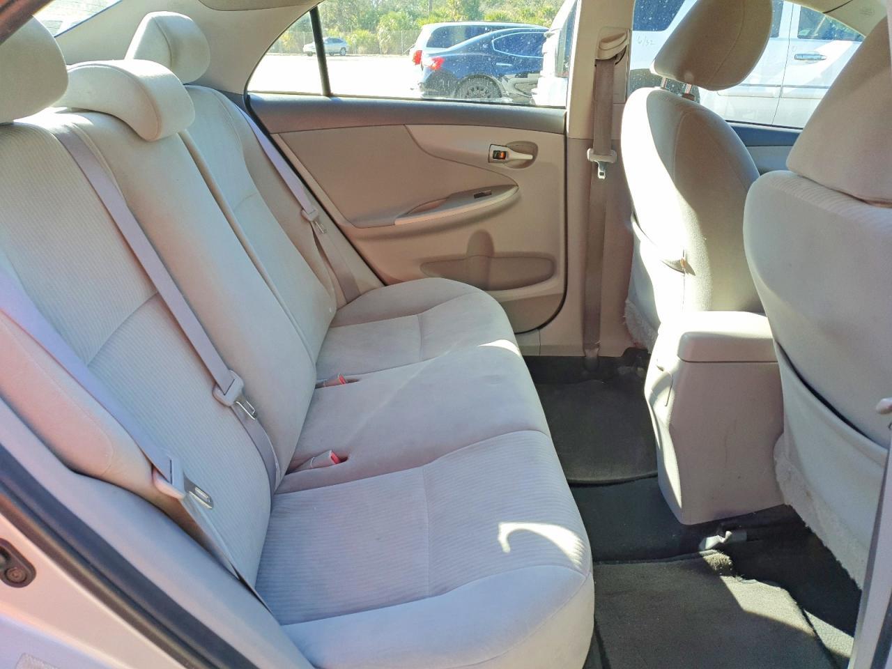 2010 TOYOTA COROLLA