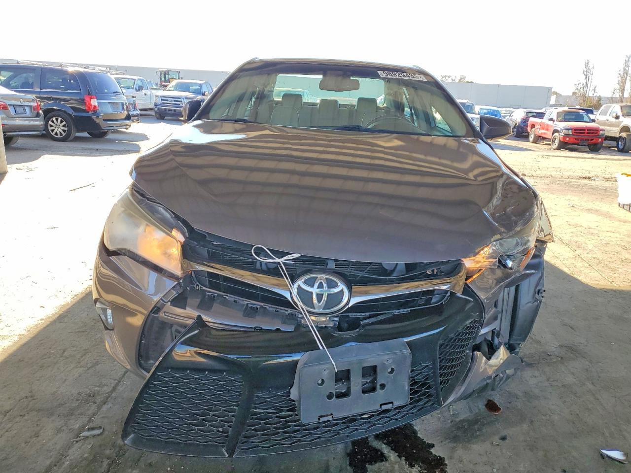 2017 TOYOTA CAMRY