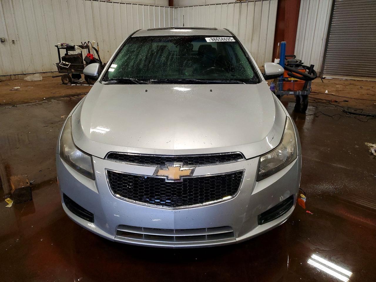 2011 CHEVROLET CRUZE