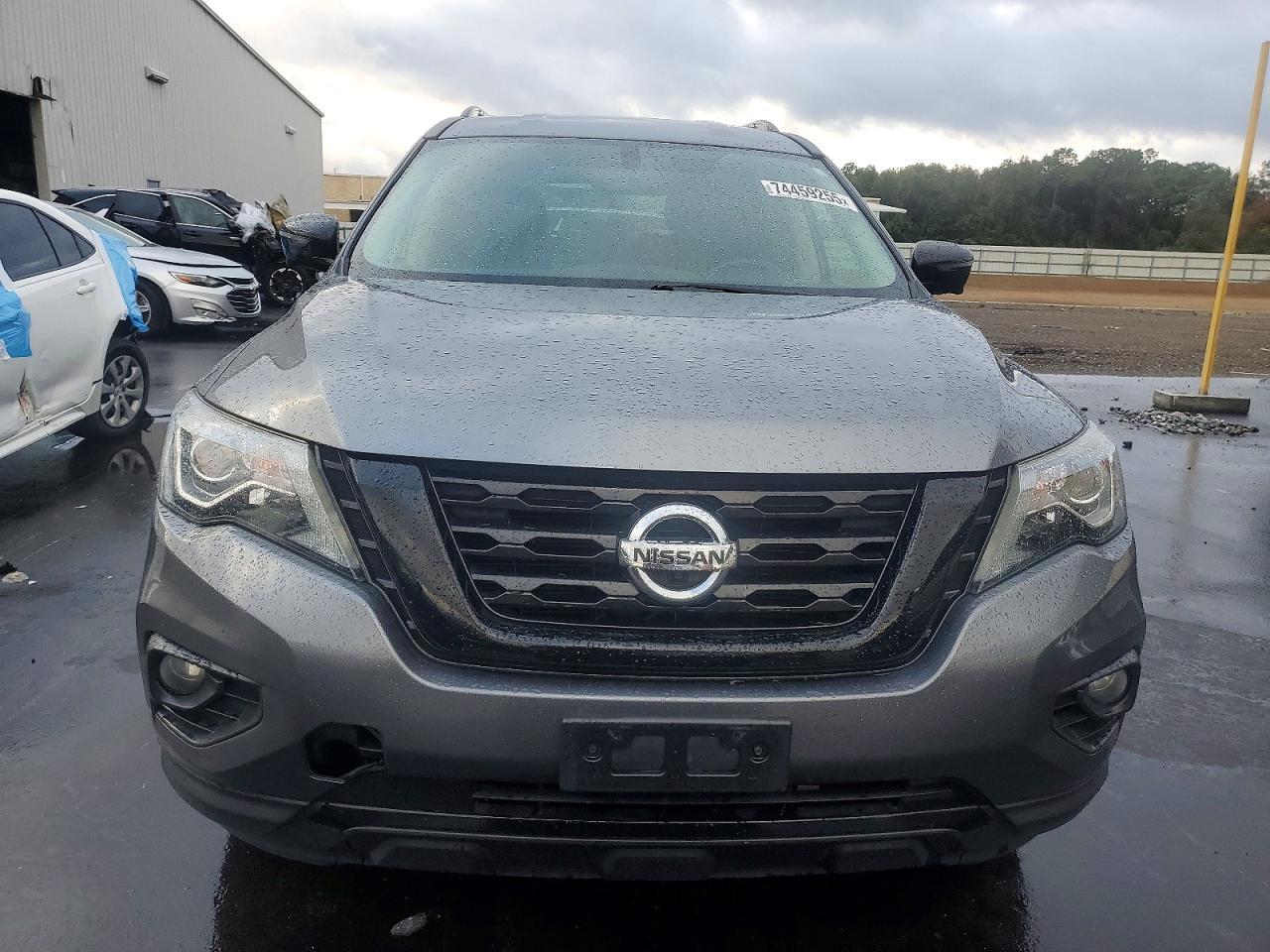 2018 NISSAN PATHFINDER