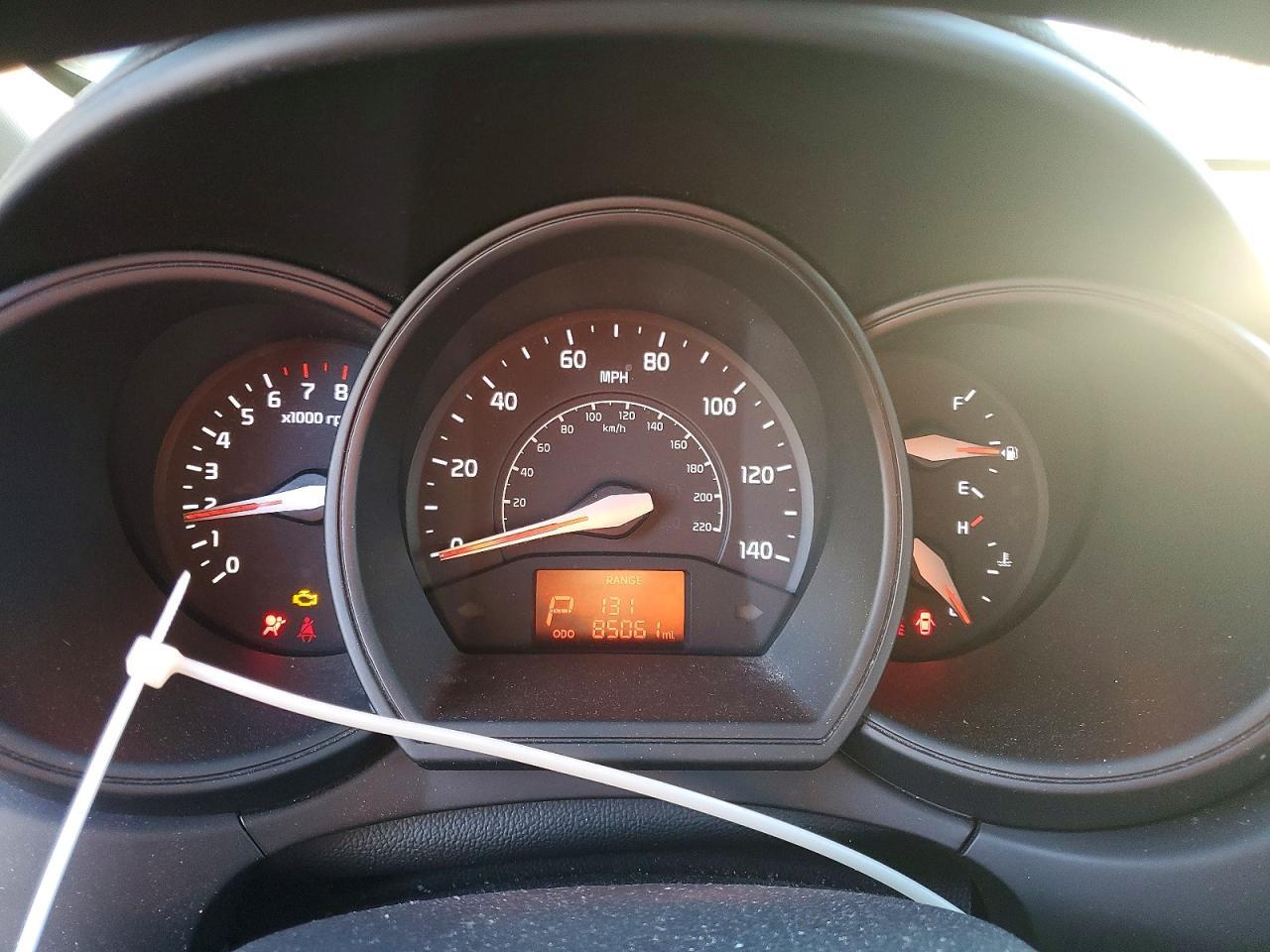 2015 KIA RIO