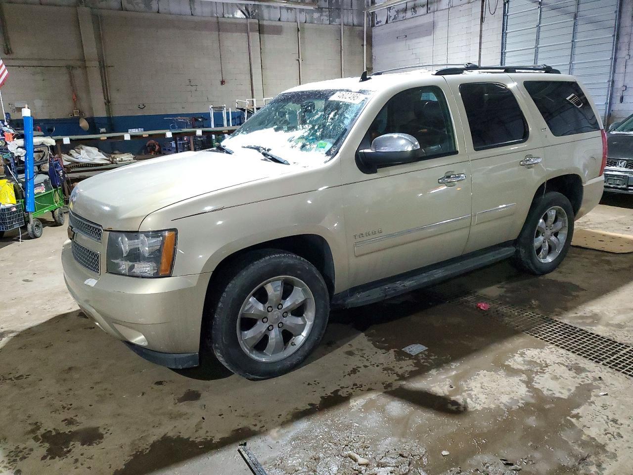 2011 CHEVROLET Tahoe